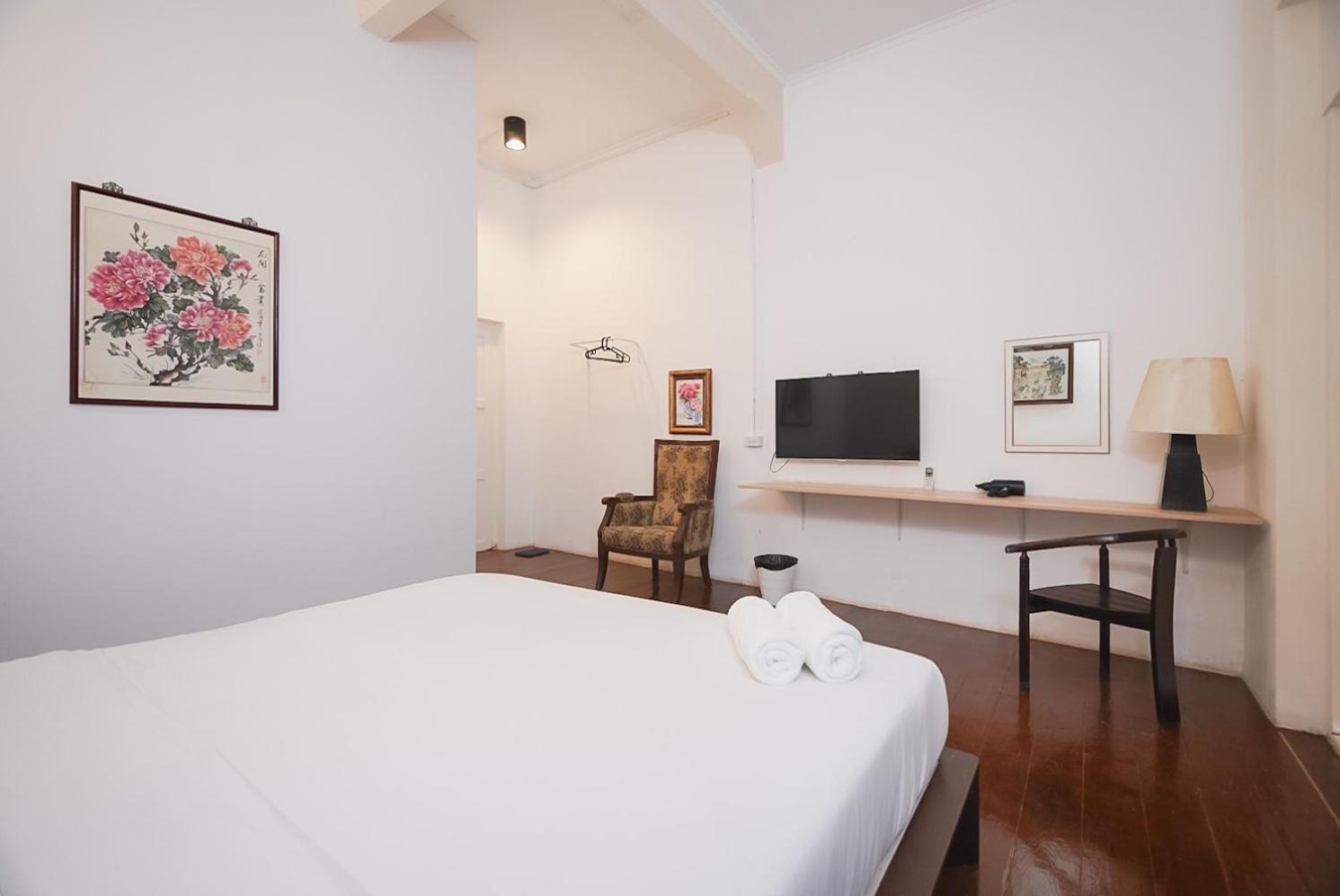 Mitr Inn Yaowarat Bangkok Buitenkant foto