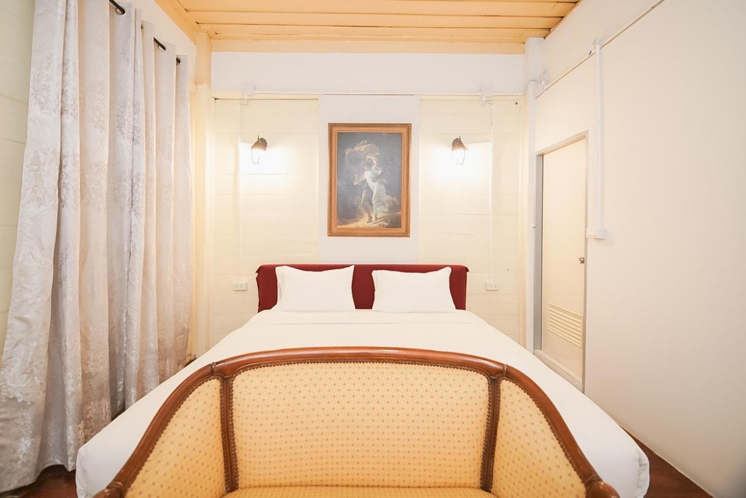Mitr Inn Yaowarat Bangkok Buitenkant foto